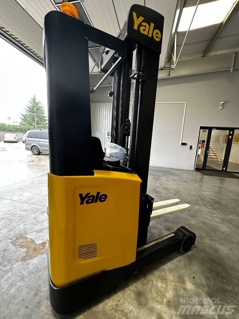 Yale MR16 Schubmaststapler
