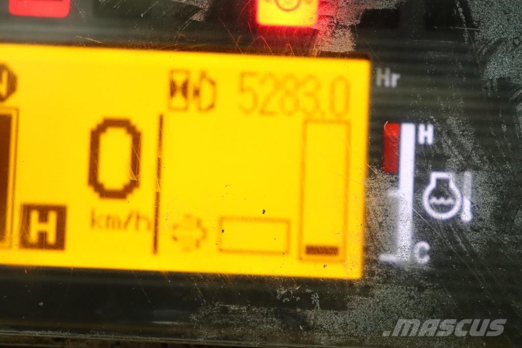 Mitsubishi FD30NT Diesel Stapler