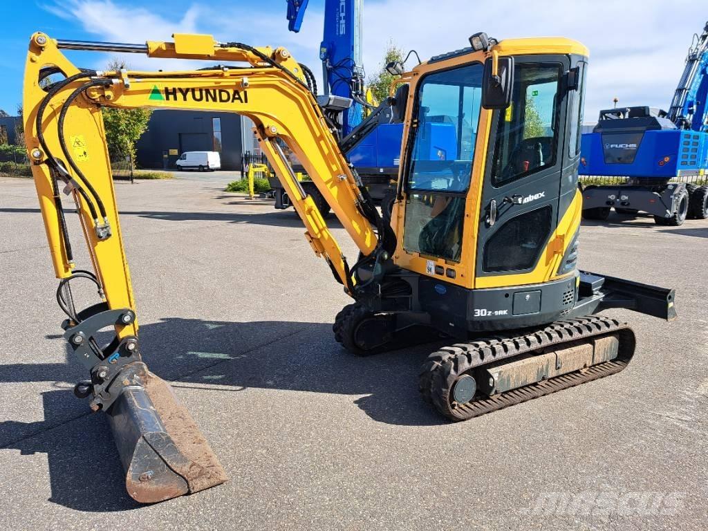 Hyundai R30 Z-9AK Minibagger < 7t