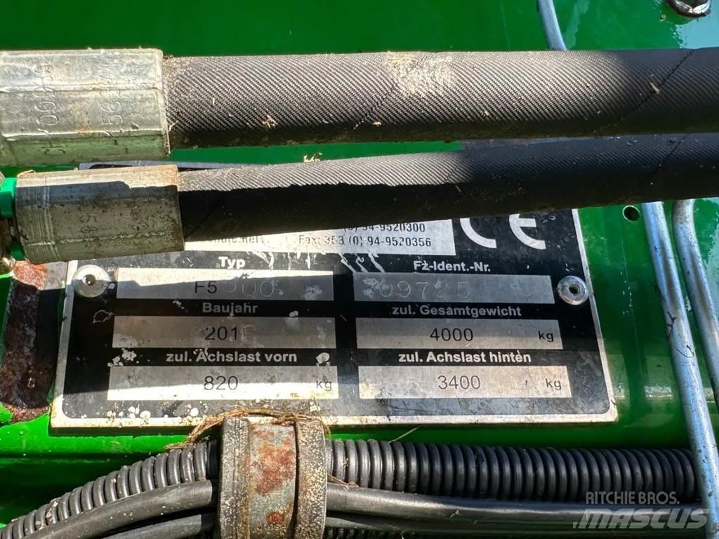 McHale F5500 Feldhäcksler