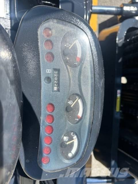 Komatsu FD 40 ZT Andere Gabelstapler