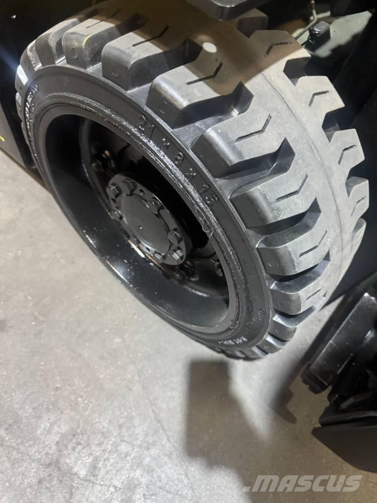 Hyster E 60 XN Elektro Stapler