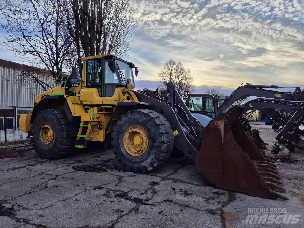 Volvo L 220 H Radlader