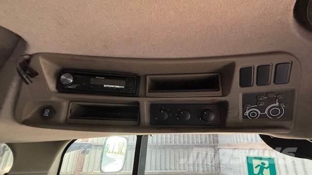 CASE Puma 165 Traktoren