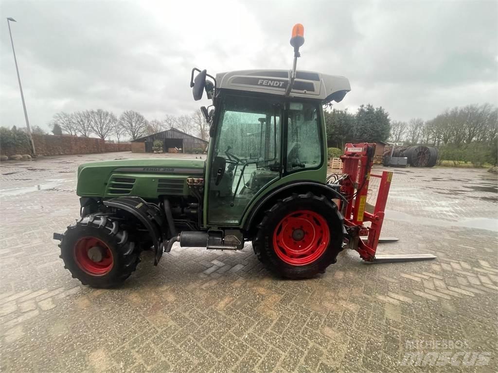 Fendt 208V Traktoren