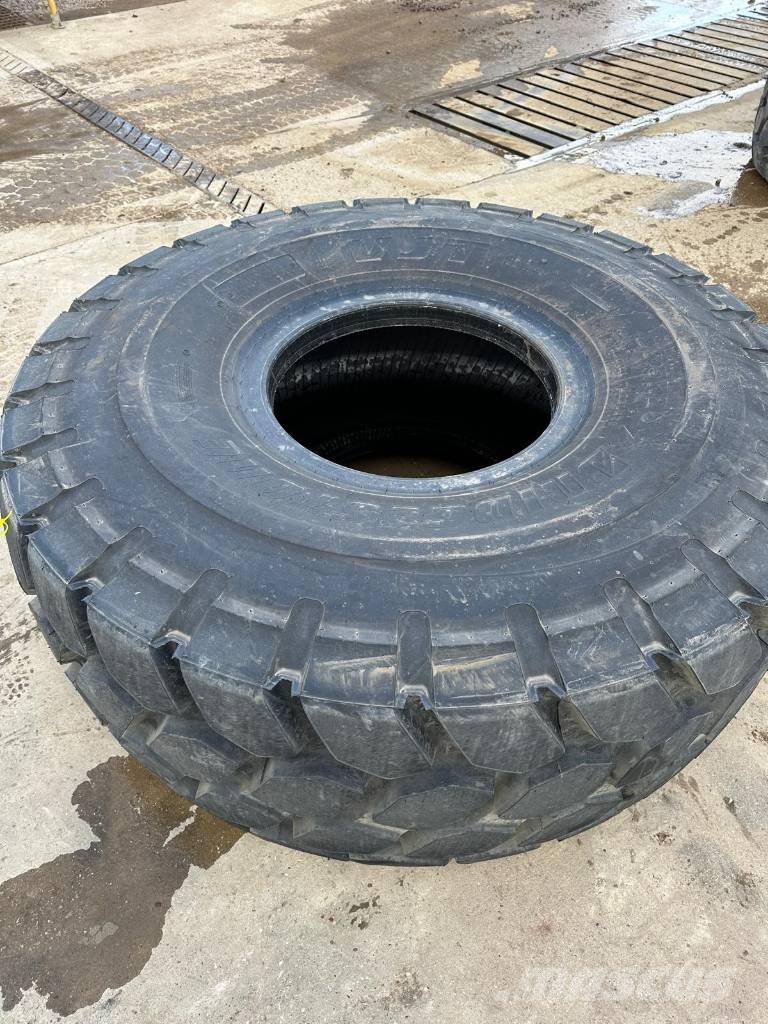 Bridgestone 26.5R25 Reifen