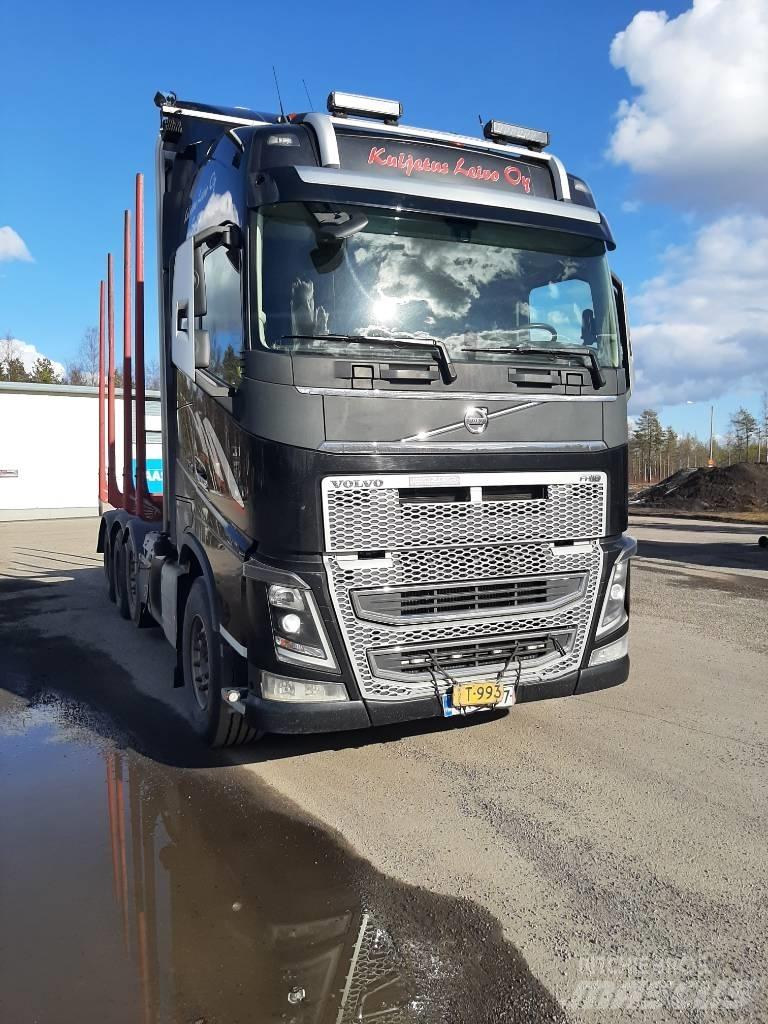 Volvo FH 16 Holzfahrzeuge
