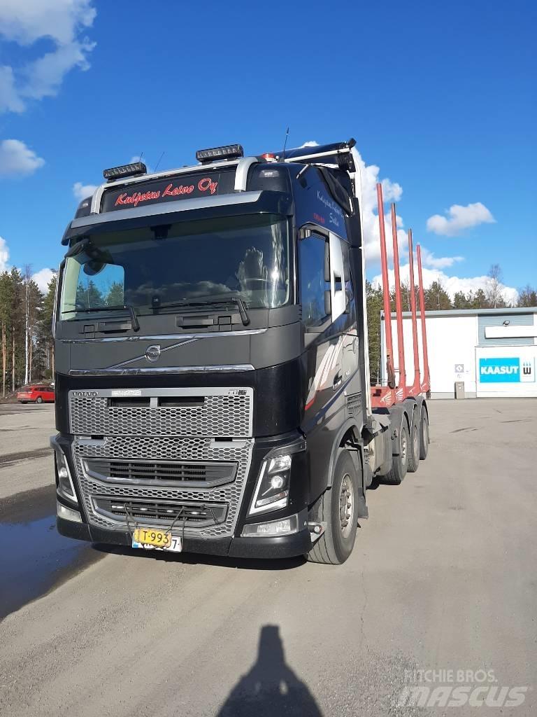 Volvo FH 16 Holzfahrzeuge