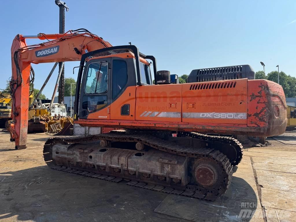 Doosan DX 380 LC Raupenbagger
