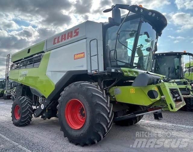 CLAAS LEXION 7400 Mähdrescher
