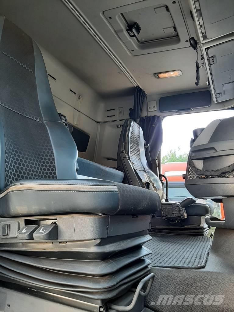 Volvo FH 13 Kastenaufbau