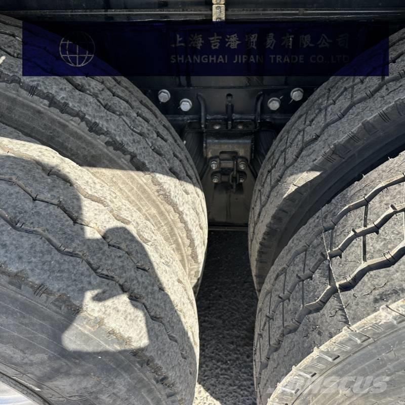 Sany STC 700 T 5 All-Terrain-Krane