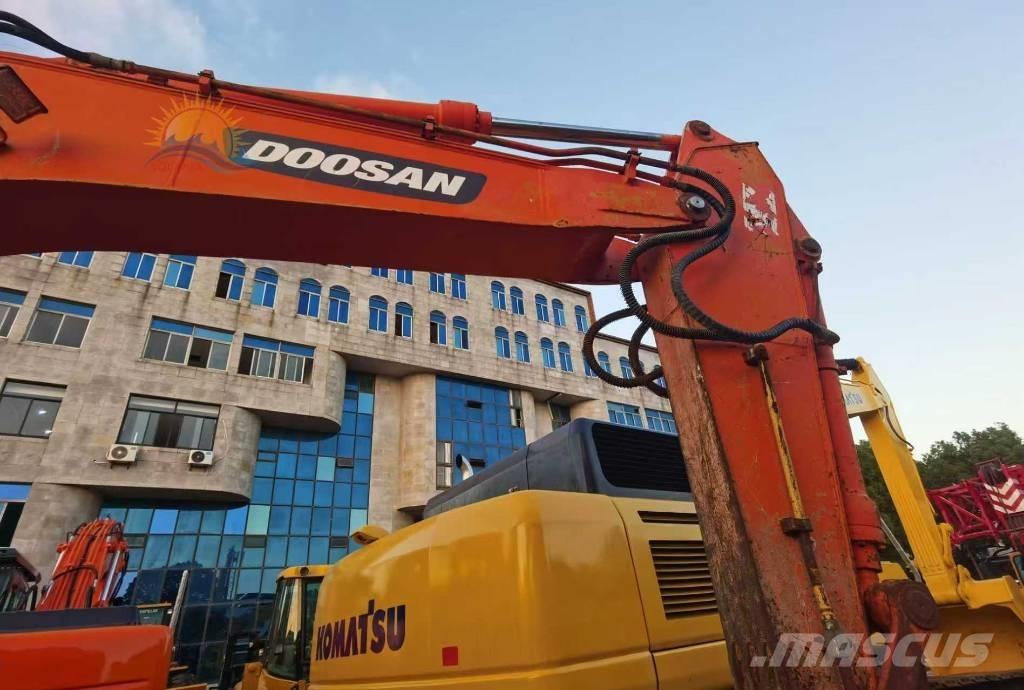 Doosan DH 150 W-7 Mobilbagger