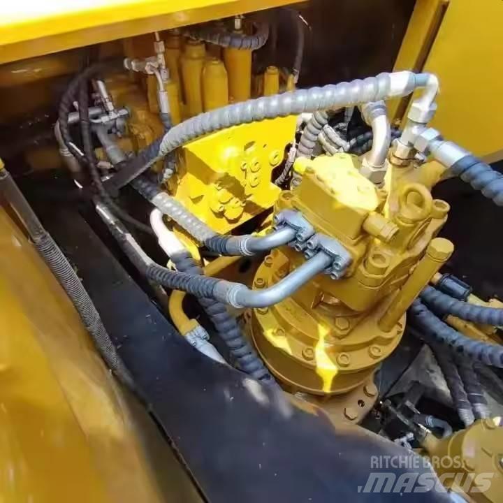Sany SY235C Raupenbagger