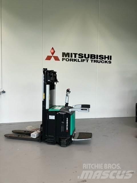 Mitsubishi SBV16N Gabelstapler mit Fahrerstand