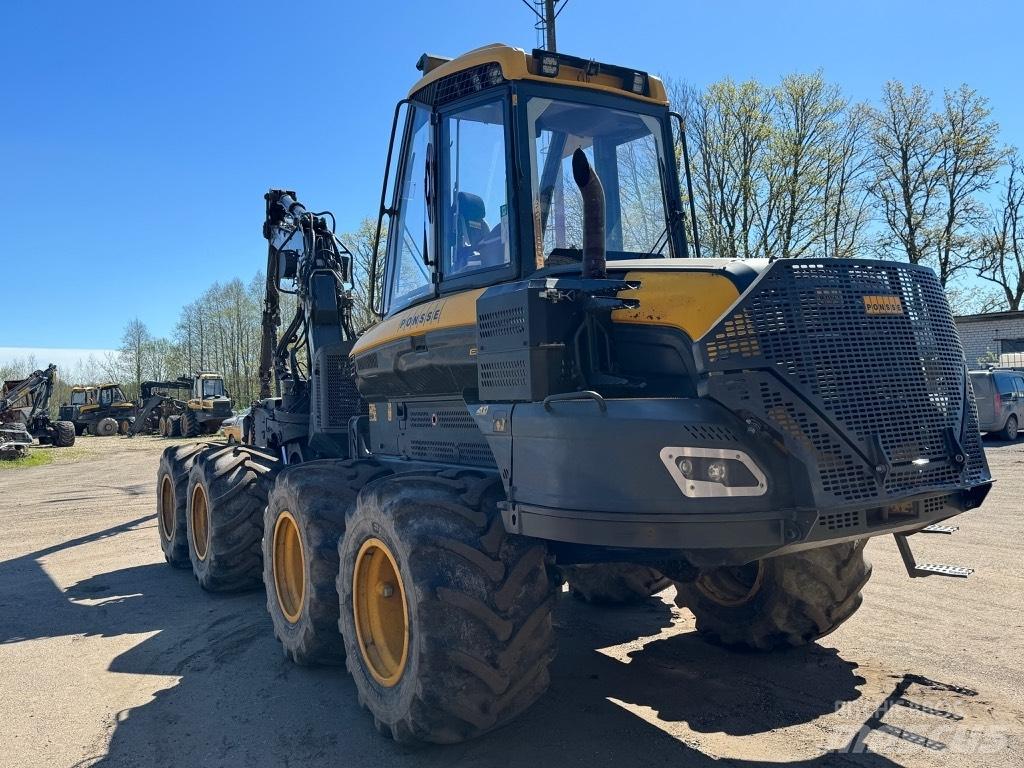 Ponsse Ergo 8W Harvester
