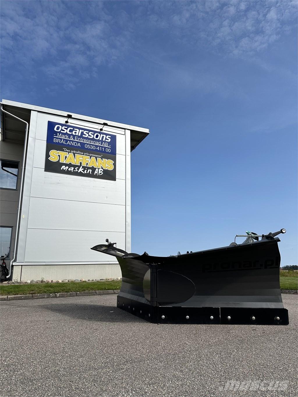 Pronar PUV Vikplogar Schneeschilde und -pflüge