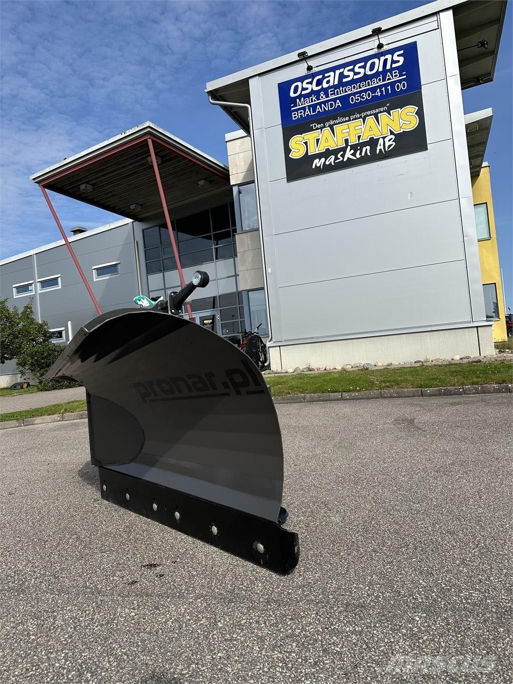 Pronar PUV Vikplogar Schneeschilde und -pflüge