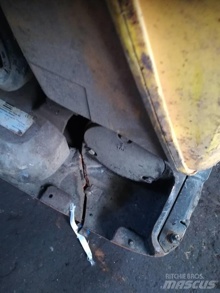  VIBRAČNÍ DESKA LF90 Vibrationsgeräte