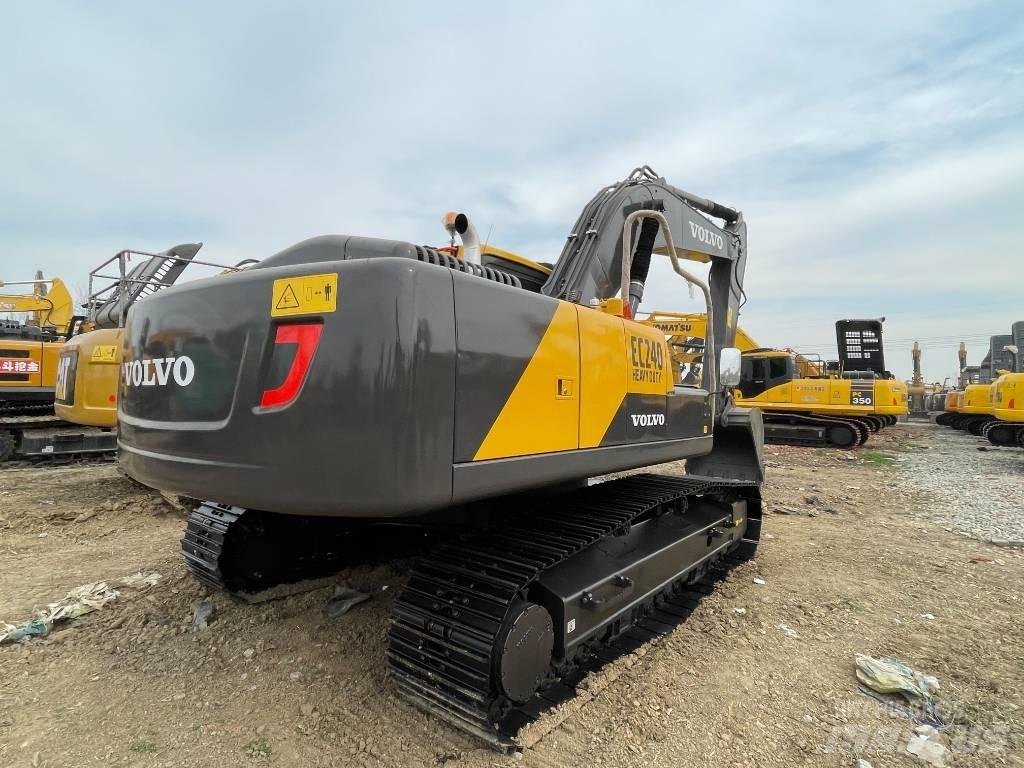 Volvo 240 Raupenbagger