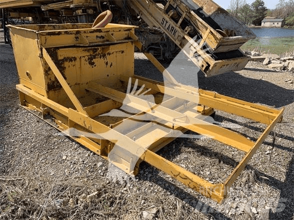 CAT 2285832 Schaufeln
