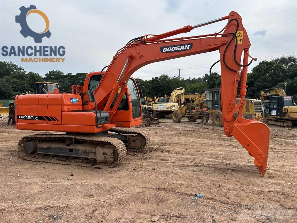 Doosan DX 120 Raupenbagger