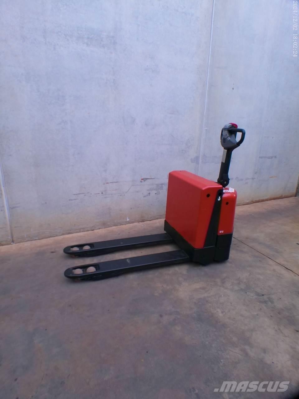 BT W 18 Niedergabelstapler