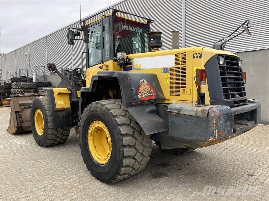 Komatsu WA320PZ-6 Radlader
