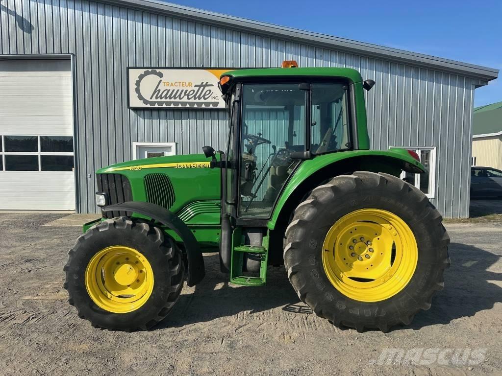 John Deere 6120 Traktoren