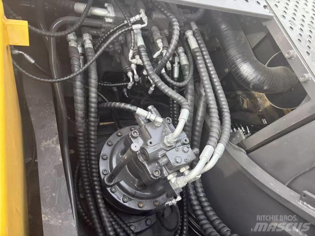 Volvo EC 240 Raupenbagger