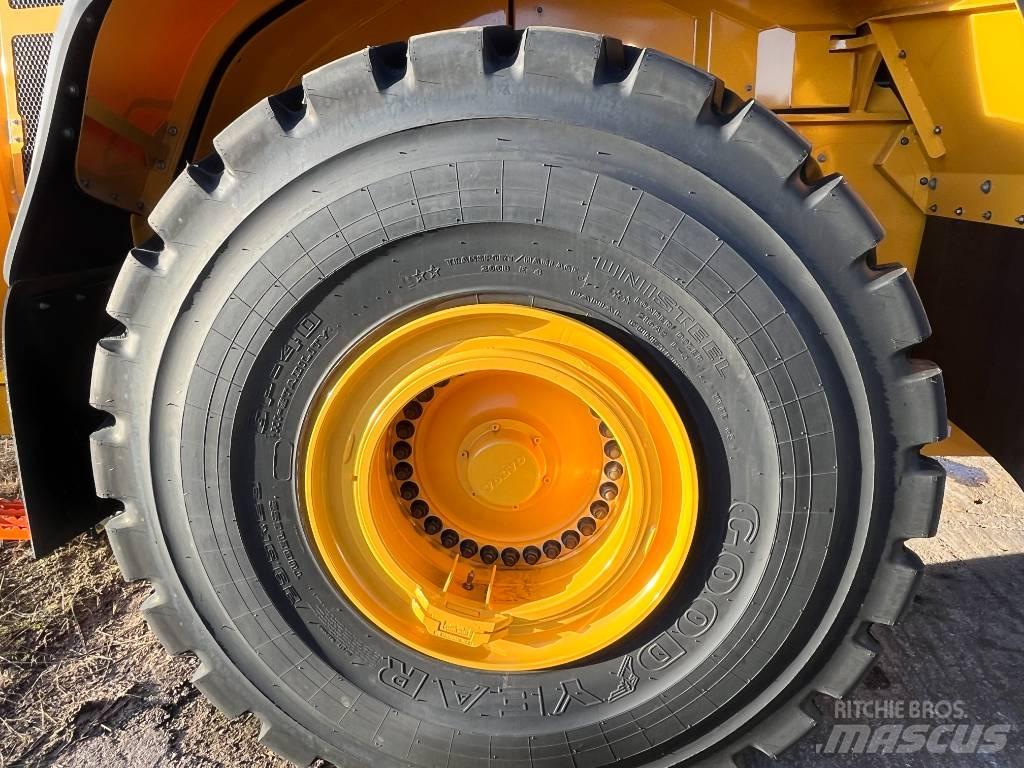 Volvo L 220 H Radlader