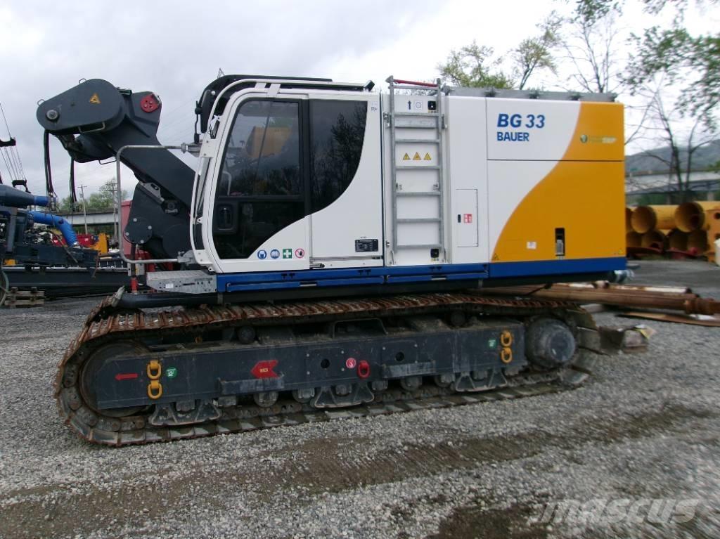 Bauer BG 33 V Schwere Bohrgeräte
