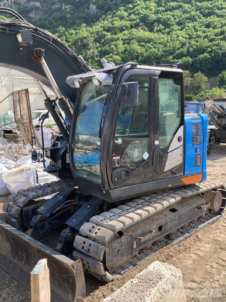 Hitachi ZX 135 US-6 Raupenbagger