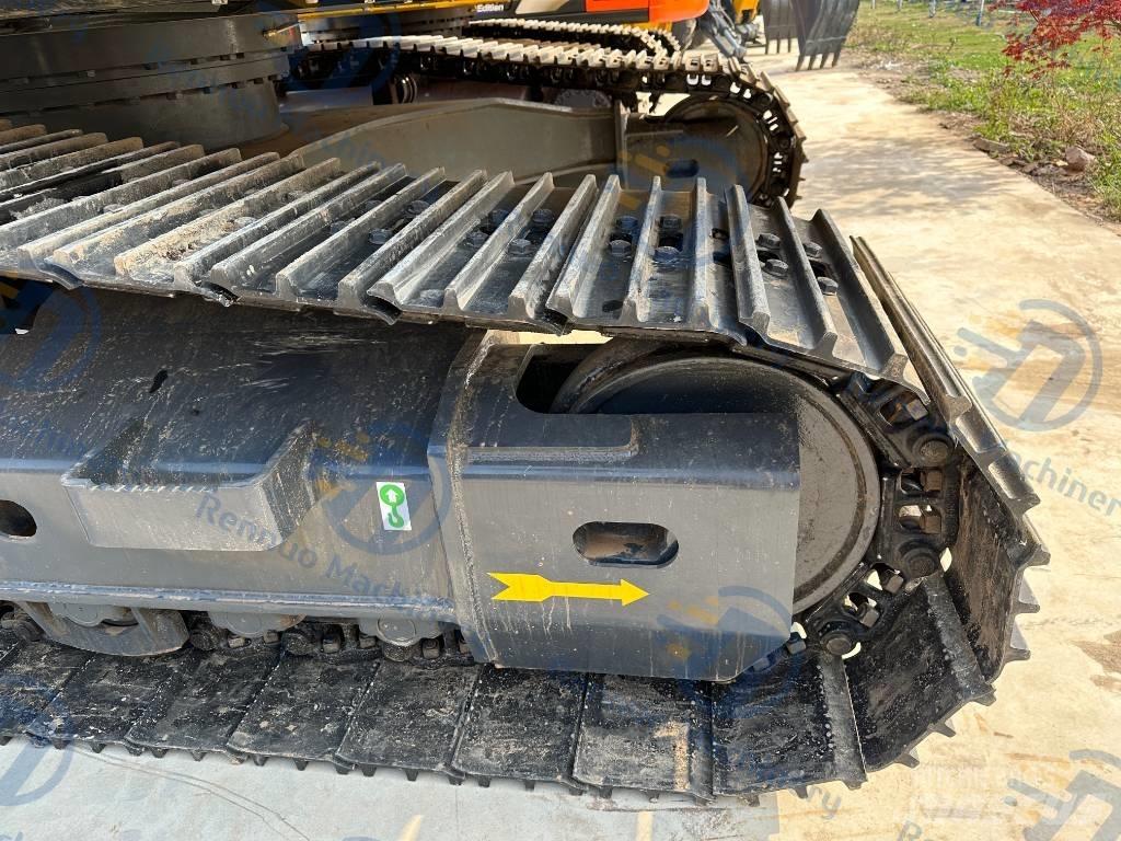 Doosan DX 300LC-9C Raupenbagger
