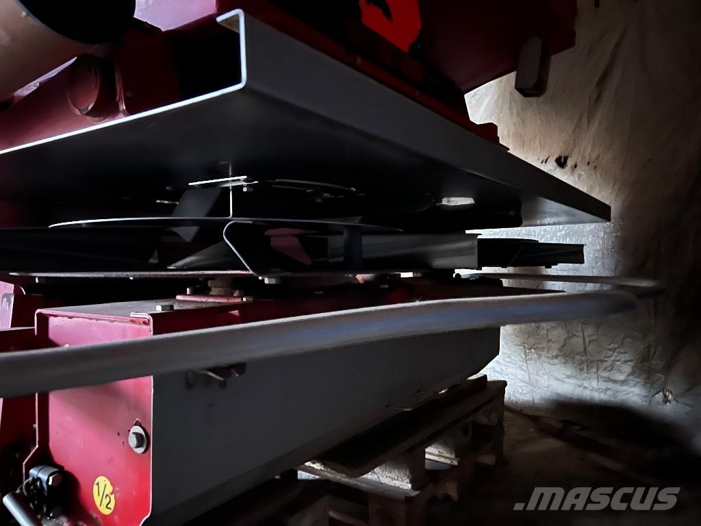 Bredal F 2 Düngemittelverteiler