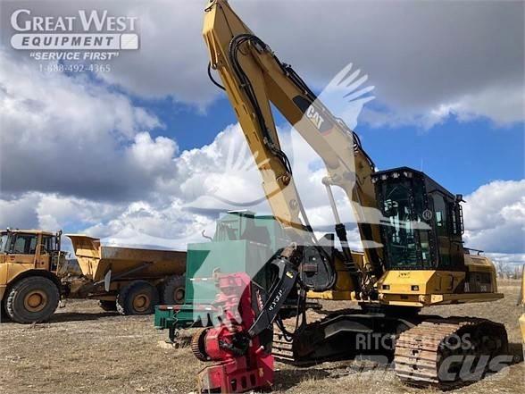 CAT 324D FM Harvester