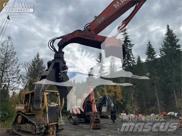 Madill 3800 Gelenkausleger Lader