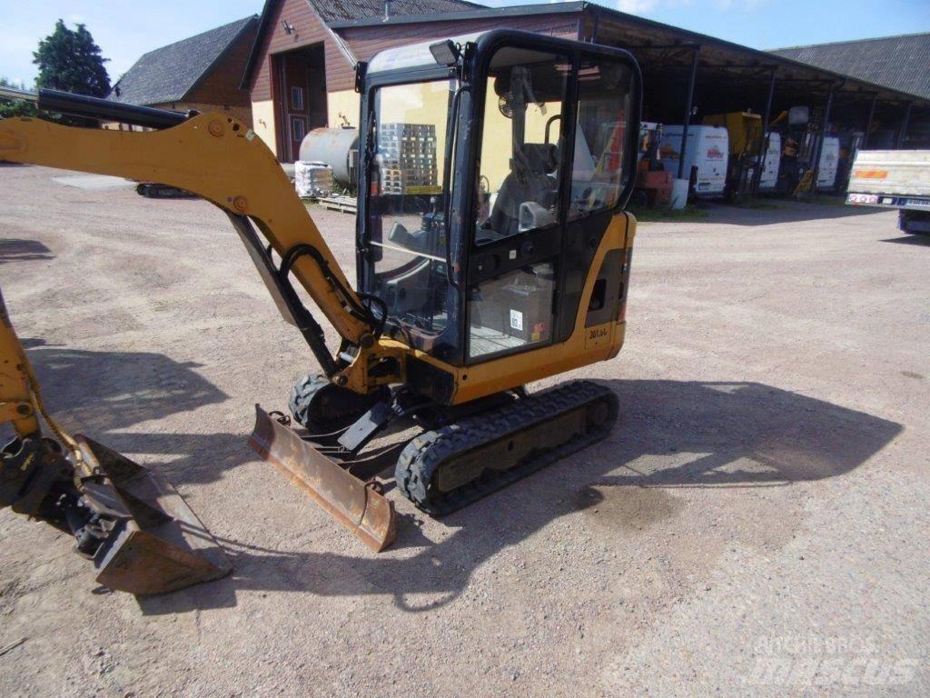 CAT Minigrävare Minibagger < 7t
