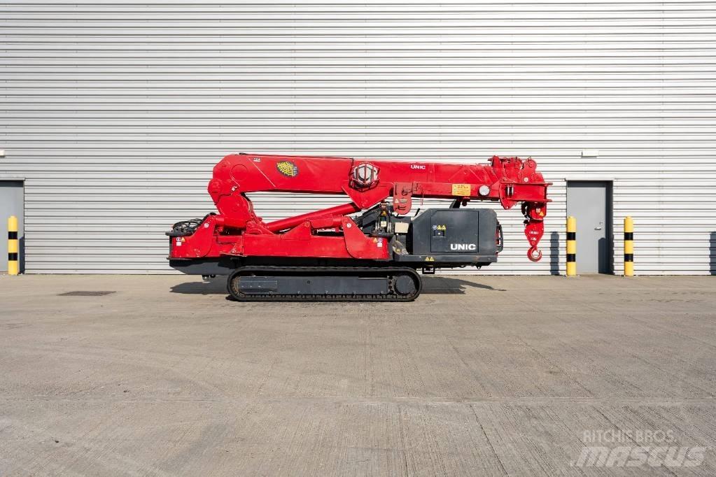 Unic URW 706 Minikrane