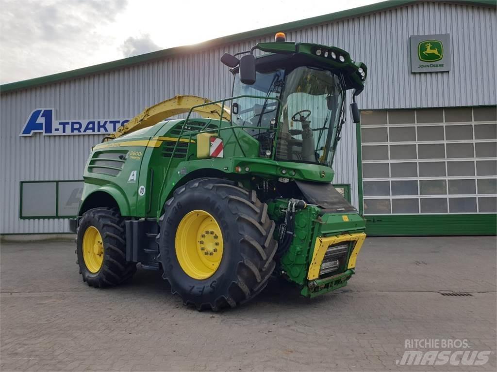 John Deere 8600I Feldhäcksler