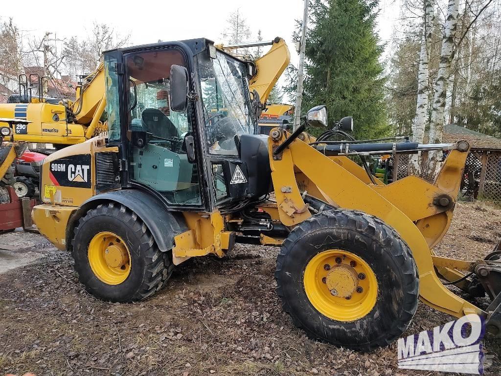 CAT 906 Radlader