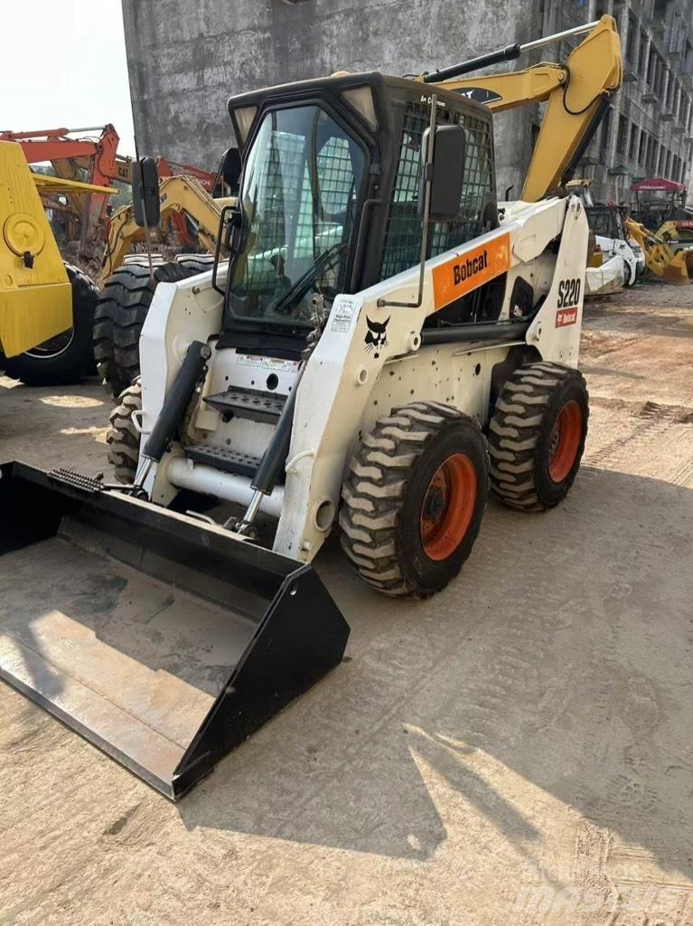 Bobcat S 220 Kompaktlader