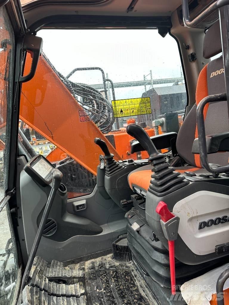 Doosan DX 140 LCR-5 Raupenbagger