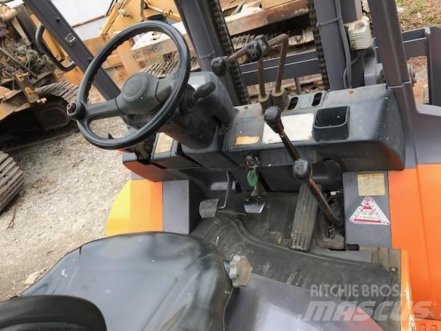 Toyota 7 FD 40 Diesel Stapler