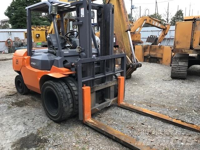 Toyota 7 FD 40 Diesel Stapler