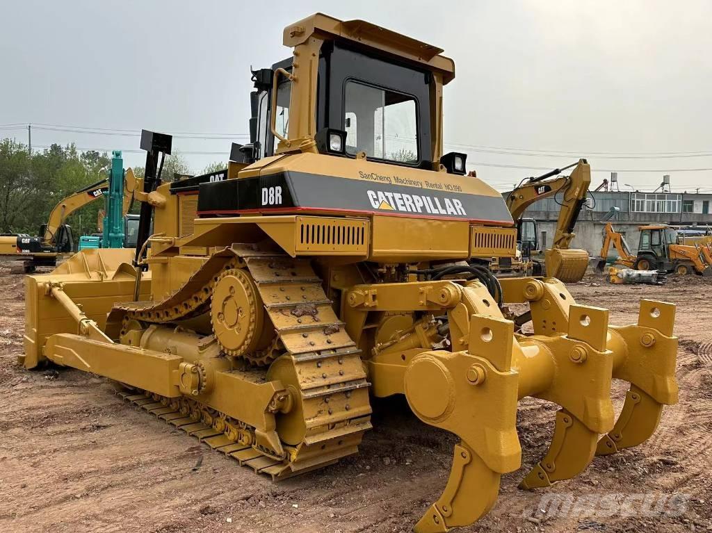 CAT D8R Bulldozer