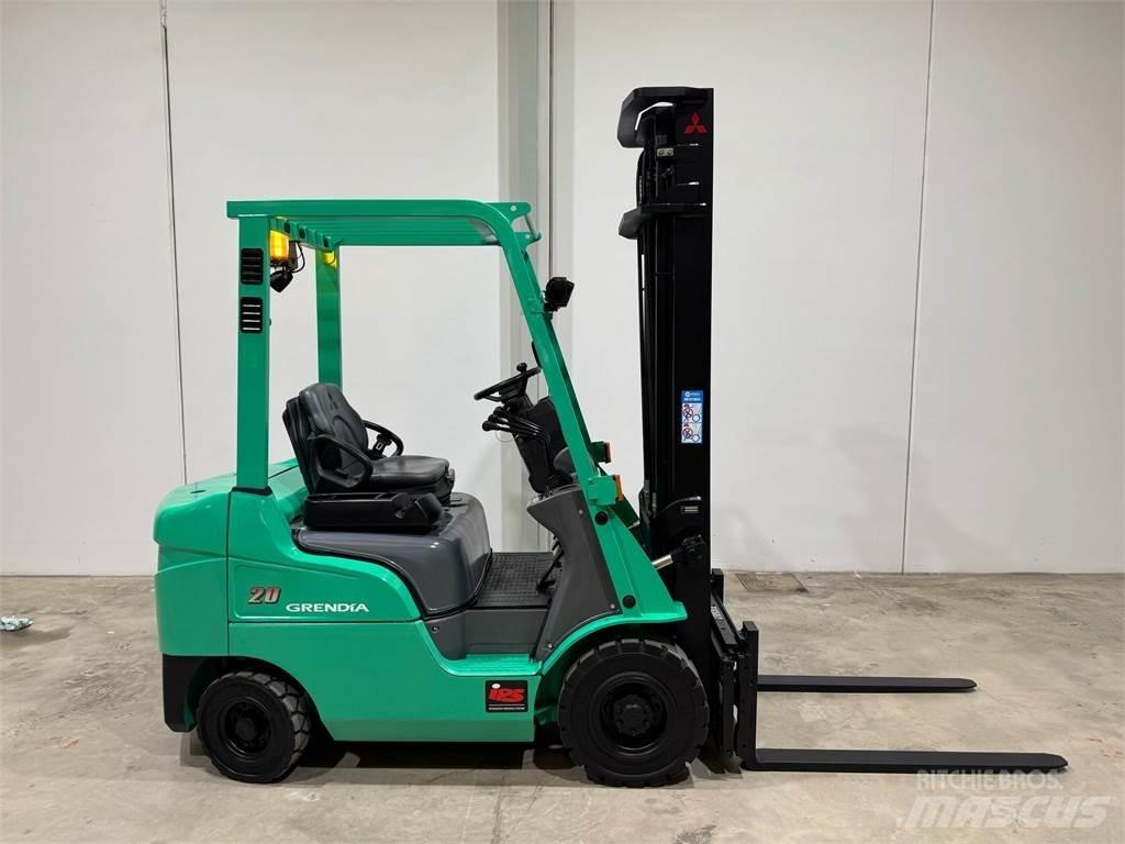 Mitsubishi FD20NT Diesel Stapler