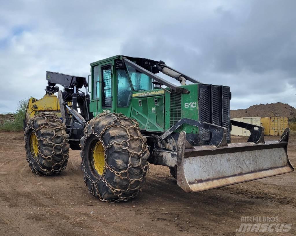John Deere 748 H Stammholzschlepper
