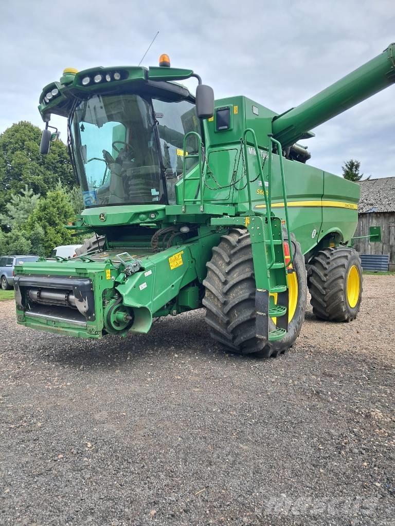 John Deere S 680 i Mähdrescher