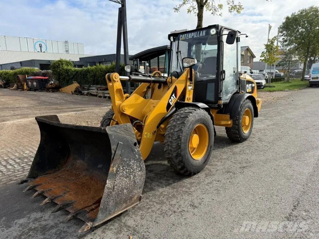 CAT 906H Radlader